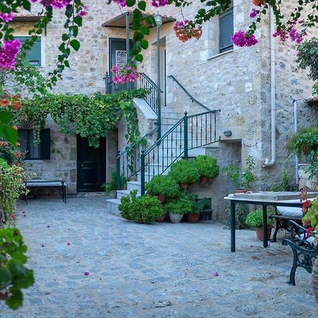شقة Olga'S House Néon Oítilon المظهر الخارجي الصورة